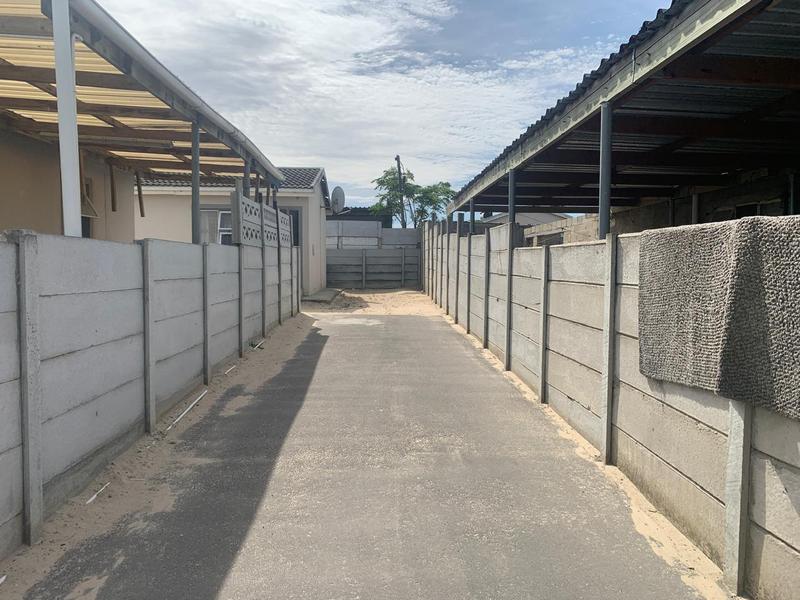 2 Bedroom Property for Sale in Malibu Village Western Cape